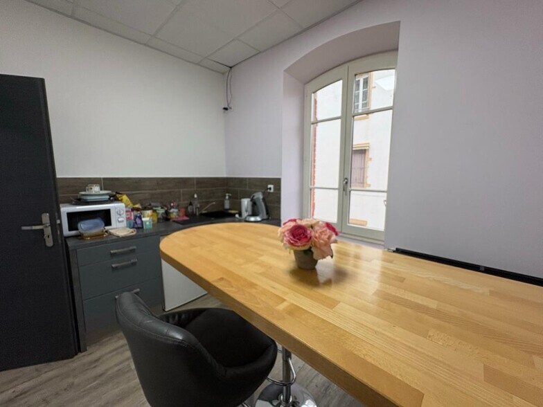 Bureau dans Roanne à vendre - Photo de l’immeuble – Image 3 sur 7