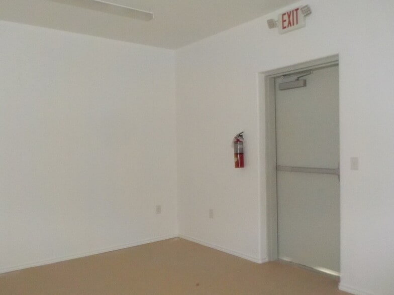6201 FM 106 UNIT 9, Harlingen, TX à louer - Photo intérieure – Image 2 sur 14