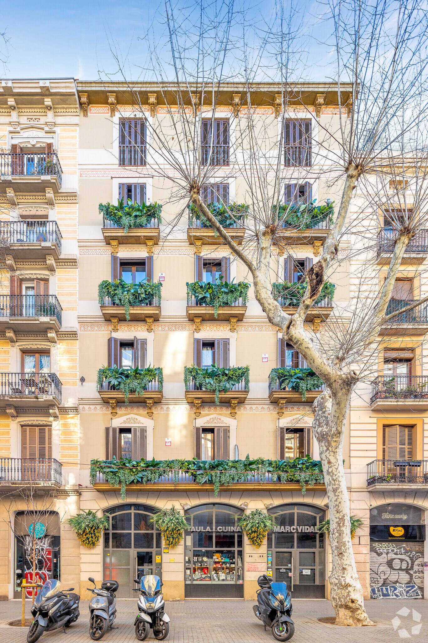 Local commercial dans Barcelone, Barcelona à louer Photo principale– Image 1 sur 2