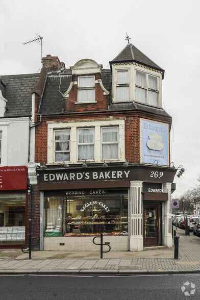 269 High Rd, Londres à louer - Photo de l’immeuble – Image 3 sur 4