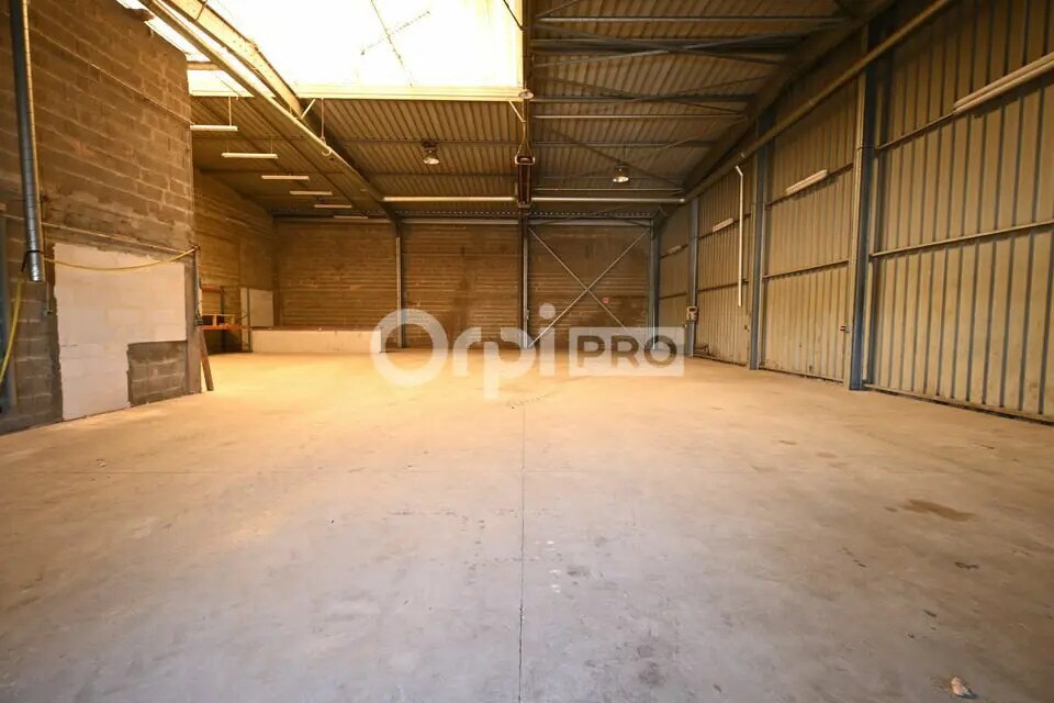 Bureau dans Saint-Marcel à louer Photo de l’immeuble– Image 1 sur 8