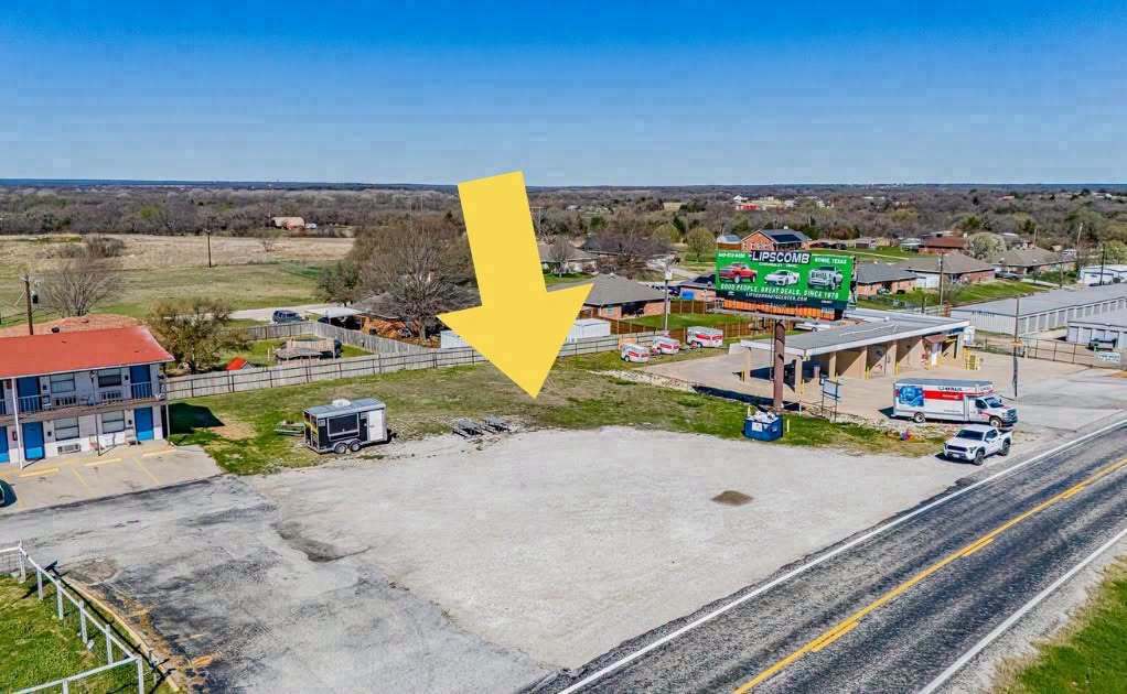 200 South Hwy, Alvord, TX à louer Photo de l’immeuble– Image 1 sur 8