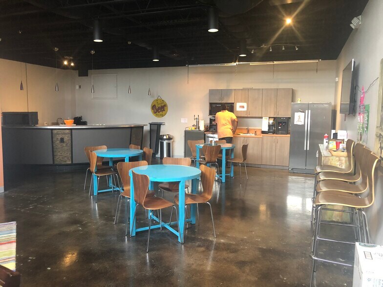 1314 Ellsworth Industrial Blvd NW, Atlanta, GA à louer - Photo de l’immeuble – Image 3 sur 7