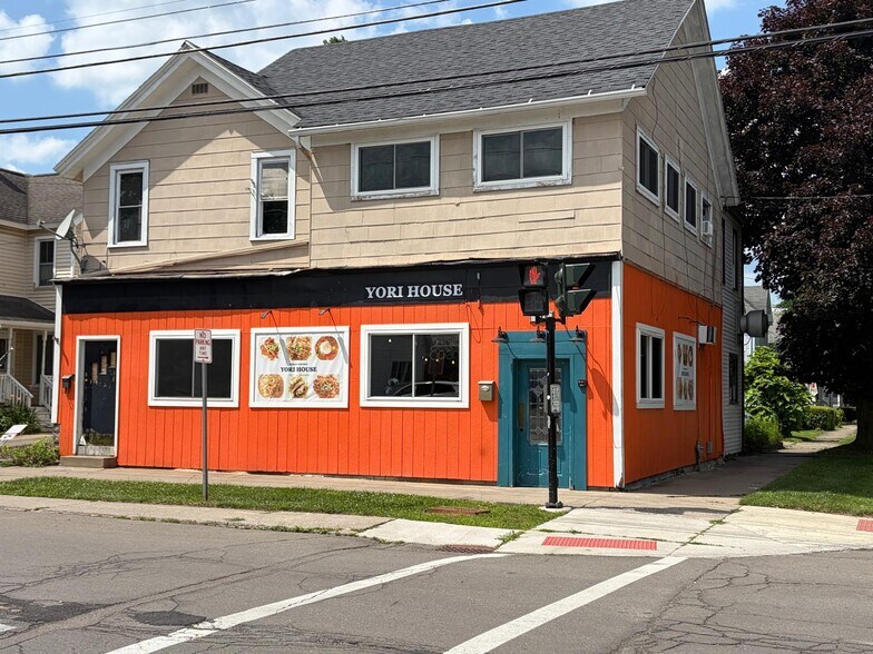 114 Elm Street, Cortland, NY à vendre - Photo de l’immeuble – Image 2 sur 39