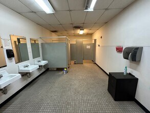 500 W 53rd Pl, Denver, CO à louer Photo intérieure– Image 1 sur 10