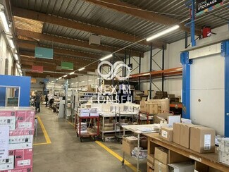 Plus de détails pour Bureau, Local d'activités à louer