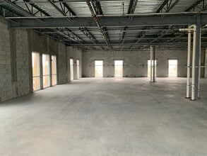 4848 Coconut Creek Pky, Coconut Creek, FL à louer Photo intérieure– Image 1 sur 1