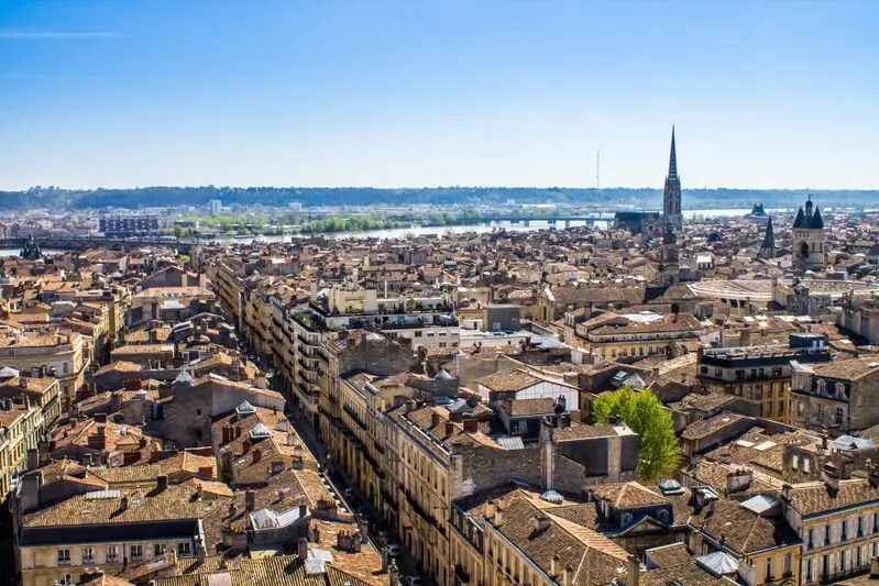 Local commercial dans Bordeaux à louer Aérien– Image 1 sur 5