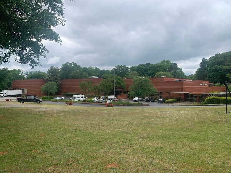 1480 Bells Ferry Rd, Marietta, GA à louer - Photo de l’immeuble – Image 3 sur 11