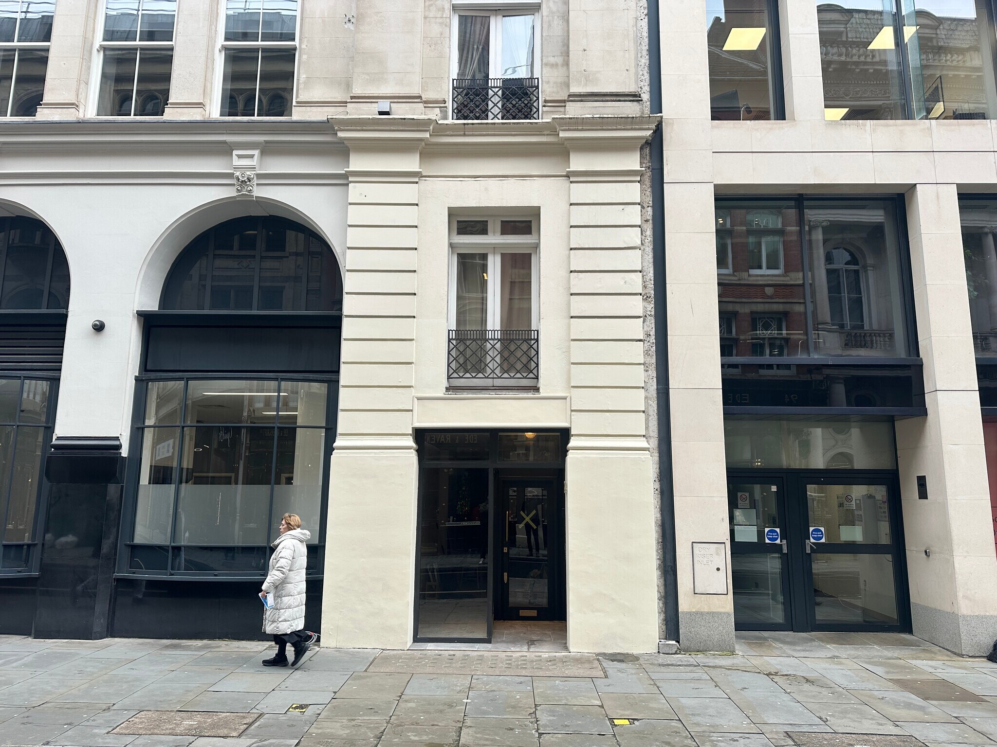 24 Chancery Ln, Londres à louer Photo de l’immeuble– Image 1 sur 8