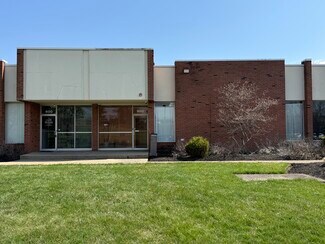 Plus de détails pour 121 Friends Ln, Newtown, PA - Local d'activités à louer