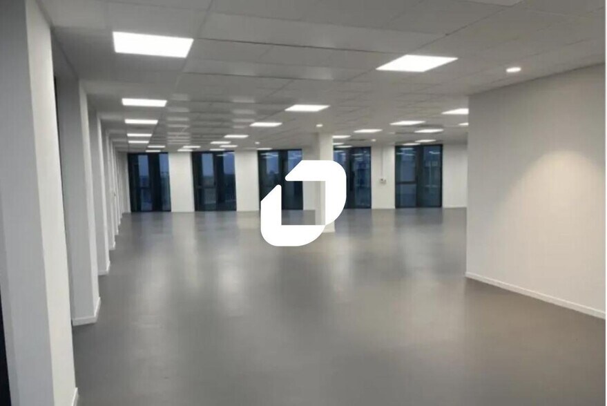 Bureau dans Lille à louer - Photo intérieure – Image 2 sur 7