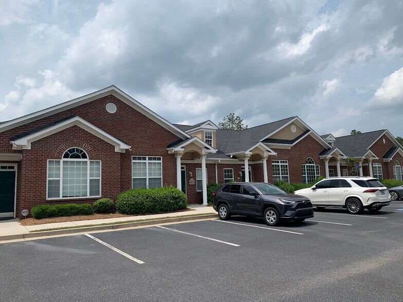 1825 Lockeway Dr, Alpharetta, GA à vendre - Photo de l’immeuble – Image 1 sur 24