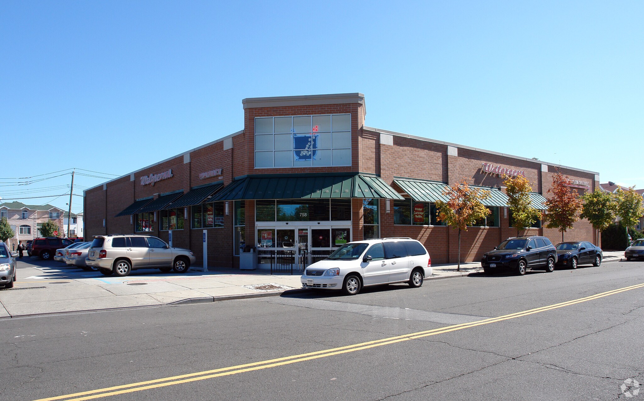 758 Arthur Kill Rd, Staten Island, NY à vendre Photo principale– Image 1 sur 5