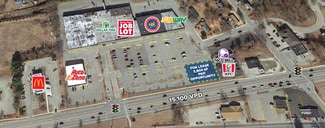 Plus de détails pour 560-576 Providence Rd, Danielson, CT - Local commercial à louer