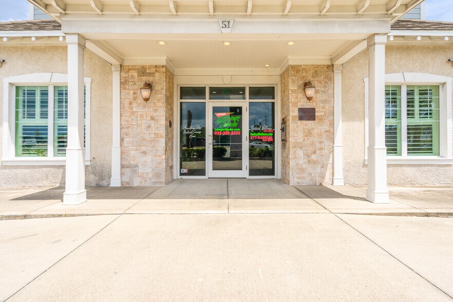 51 Dunlawton Ave, Port Orange, FL à vendre - Photo de l’immeuble – Image 2 sur 51