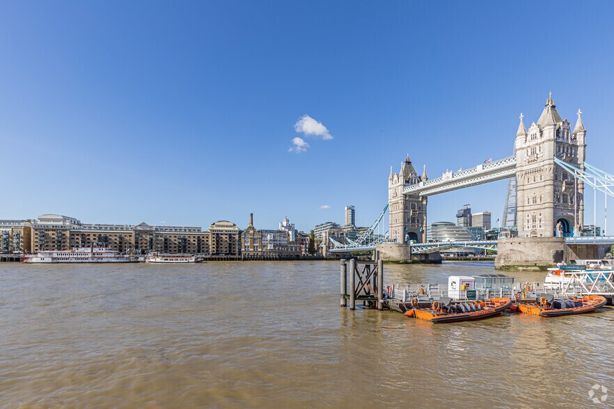 Shad Thames, Londres à vendre - Photo de l’immeuble – Image 2 sur 25
