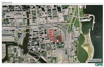 300 N Jefferson St, Milwaukee, WI - Vue aérienne  vue de carte - Image1