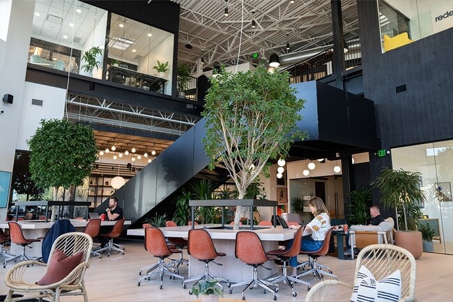 Plus de détails pour 837 N 34th St, Seattle, WA - Coworking à louer