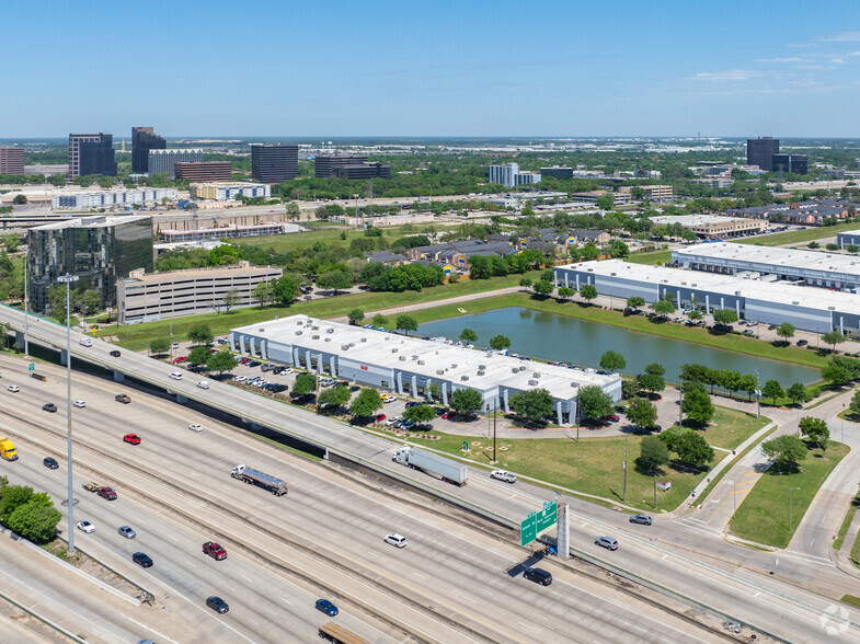 11710 North Freeway, Houston, TX à louer - Aérien – Image 2 sur 4