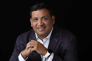 Armando Navarro