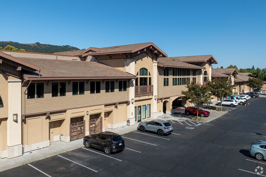 730 Camino Ramon, Danville, CA à louer - Photo de l’immeuble – Image 3 sur 4