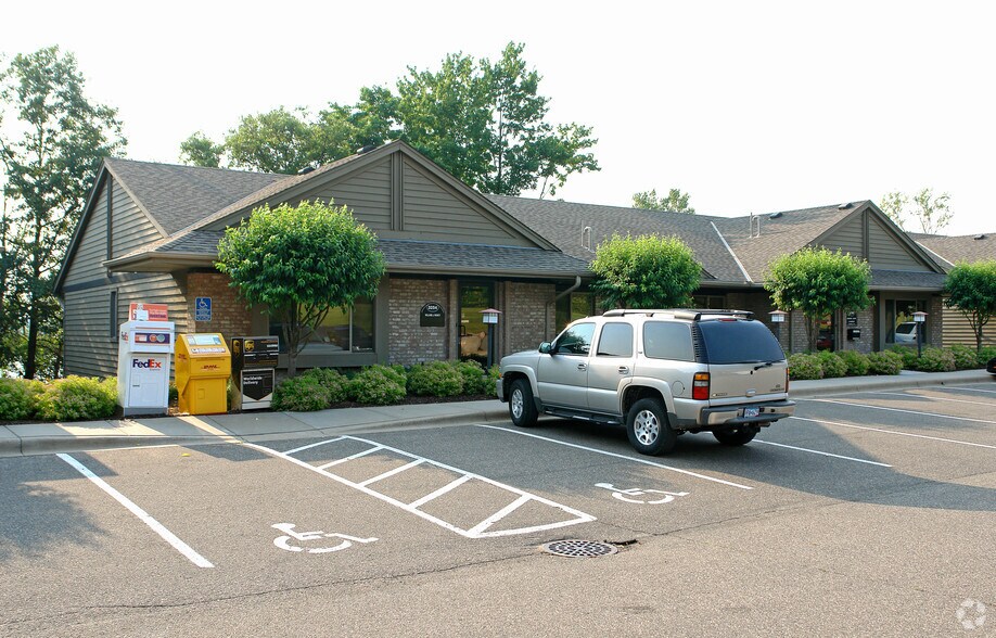 3250-3254 Rice St, Saint Paul, MN à vendre - Photo de l’immeuble – Image 1 sur 10