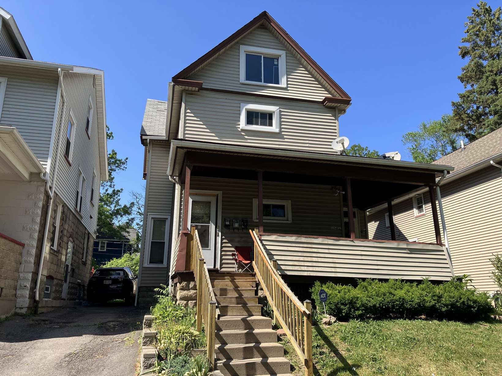 176 Lexington Ave, Rochester, NY à vendre Photo principale– Image 1 sur 2