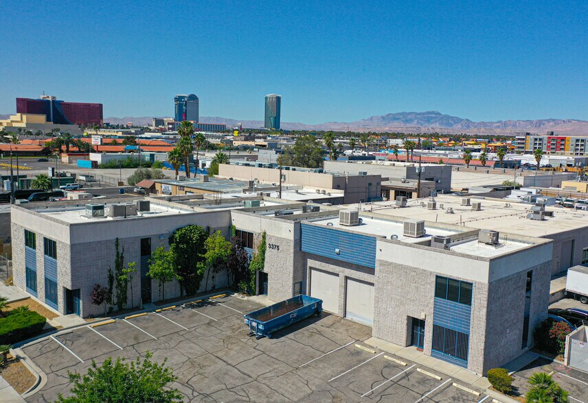 3375 Aldebaran Ave, Las Vegas, NV à vendre - Photo de l’immeuble – Image 2 sur 19