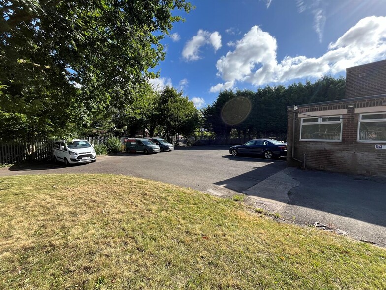 20 Station Rd, Clowne à louer - Photo de l’immeuble – Image 2 sur 2