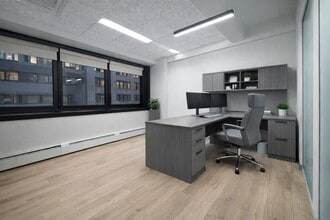 144 E 44th St, New York, NY à louer Photo intérieure– Image 2 sur 7