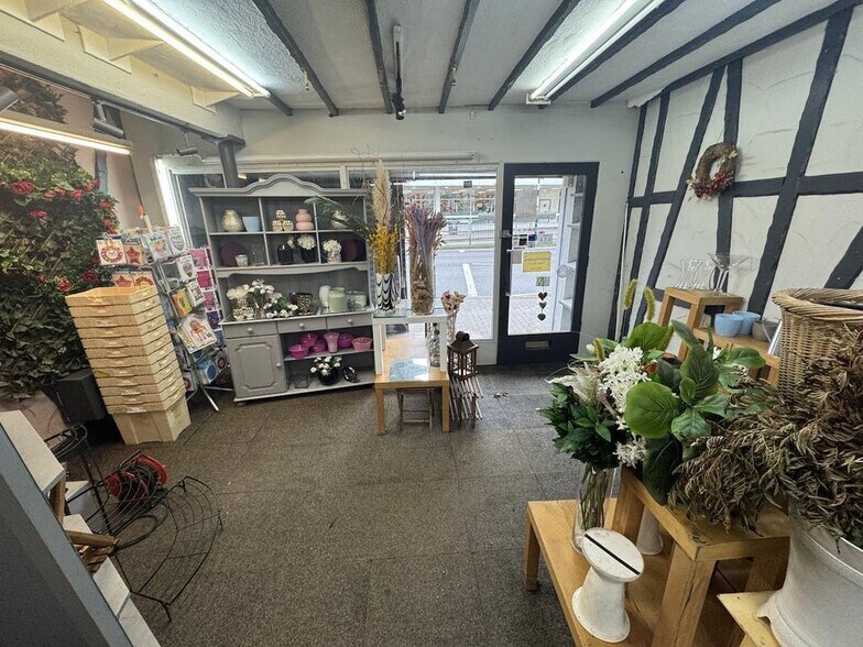 181 High St, Birmingham à louer - Photo de l’immeuble – Image 3 sur 15