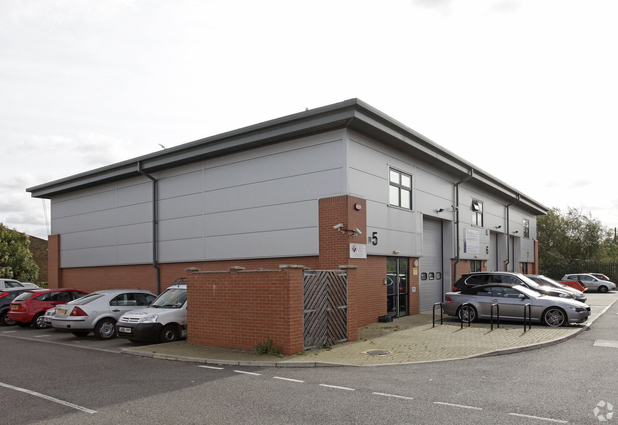 Bourne Rd, Crayford à louer Photo principale– Image 1 sur 2