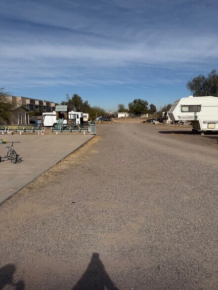 502 E Roeser Rd, Phoenix, AZ à vendre - Photo de l’immeuble – Image 3 sur 4
