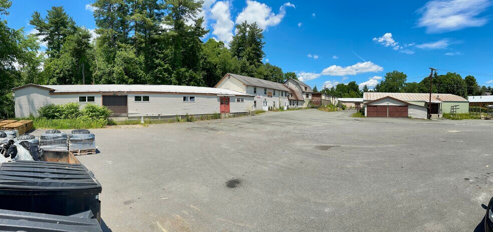20 Maple Ave, Great Barrington, MA à vendre - Photo de l’immeuble – Image 2 sur 13
