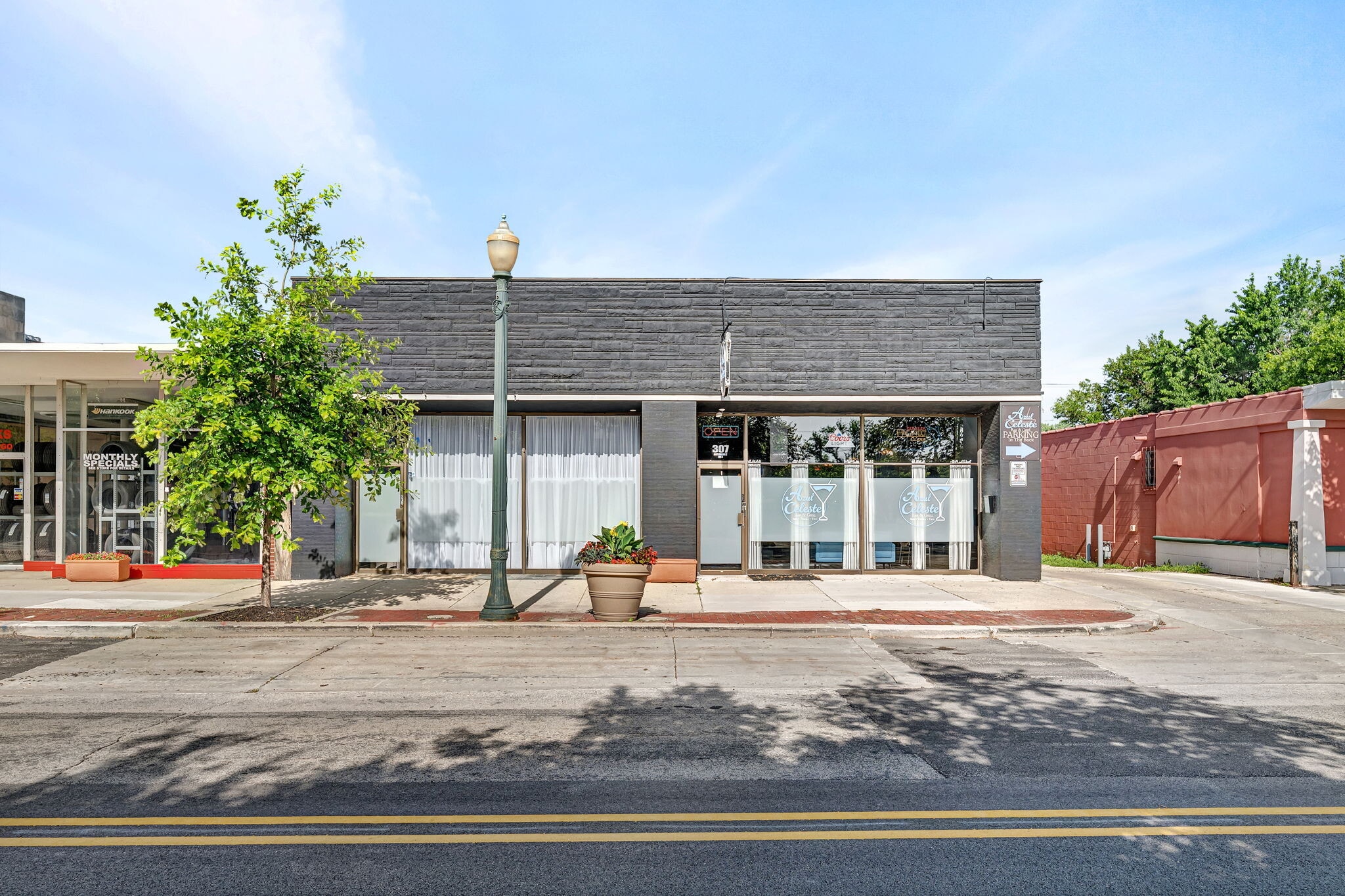307 N Chicago St, Joliet, IL à louer Photo intérieure– Image 1 sur 25