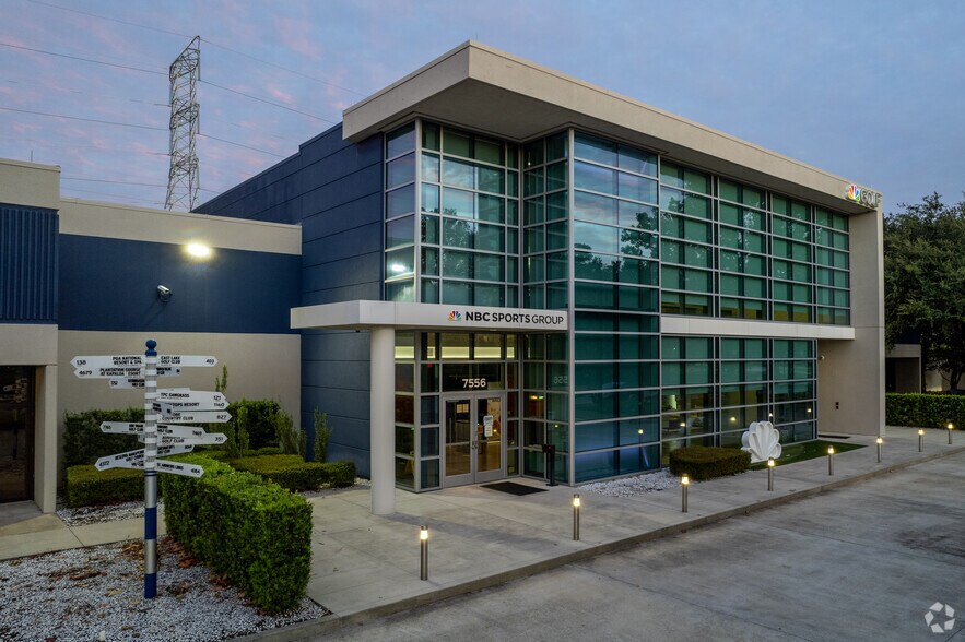 7300-7356 Greenbriar Pky, Orlando, FL à louer - Photo de l’immeuble – Image 1 sur 26