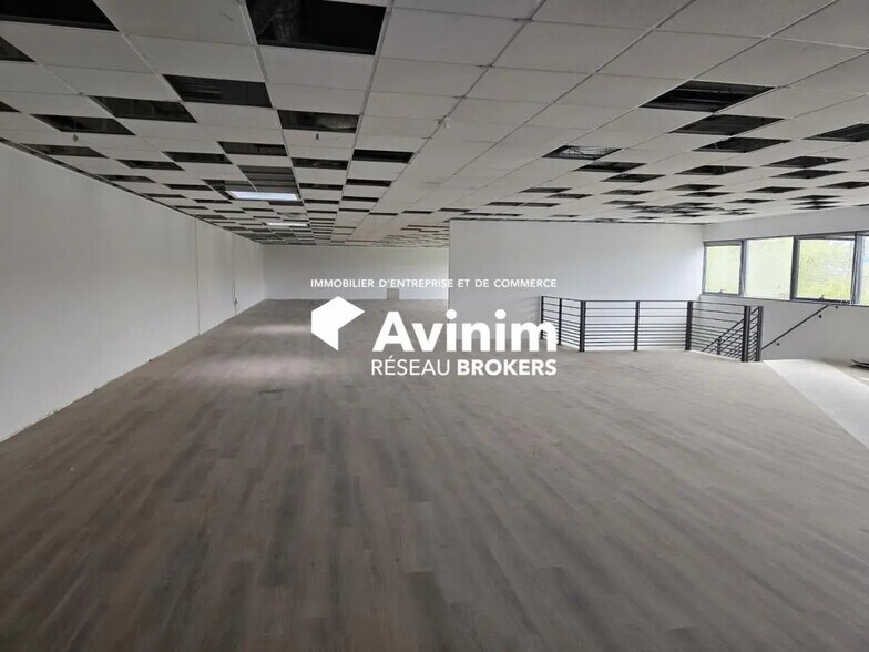 Industriel/Logistique dans Taverny à louer - Photo intérieure – Image 3 sur 4