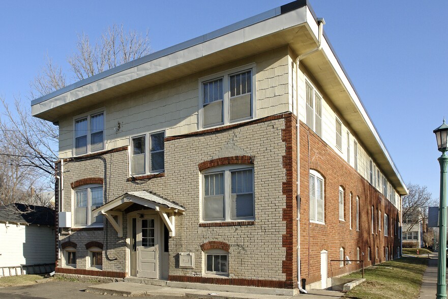 Ashland & Laurel 2-Pack portefeuille de 2 biens à vendre sur LoopNet.fr - Photo de l’immeuble – Image 2 sur 10