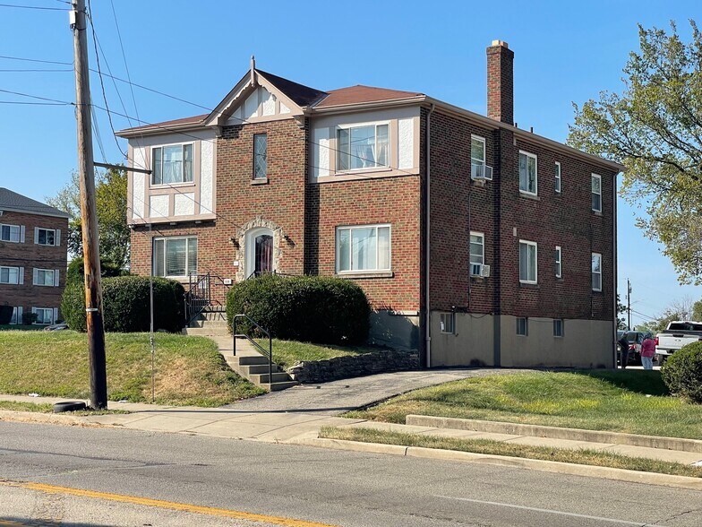 3157 Queen City Ave, Cincinnati, OH à vendre - Photo de l’immeuble – Image 2 sur 2
