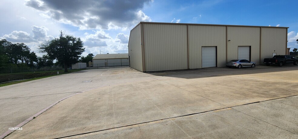 616 Rankin Cir N, Houston, TX à louer - Photo de l’immeuble – Image 3 sur 20