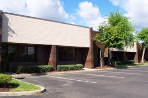 520 Fellowship Rd, Mount Laurel, NJ à louer - Photo de l’immeuble – Image 2 sur 6