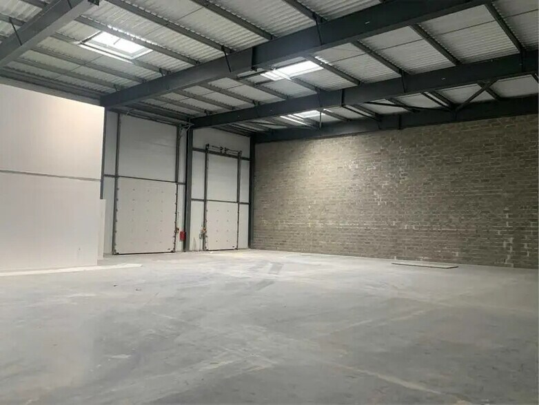 Local commercial dans Mérignac à louer - Photo intérieure – Image 2 sur 8