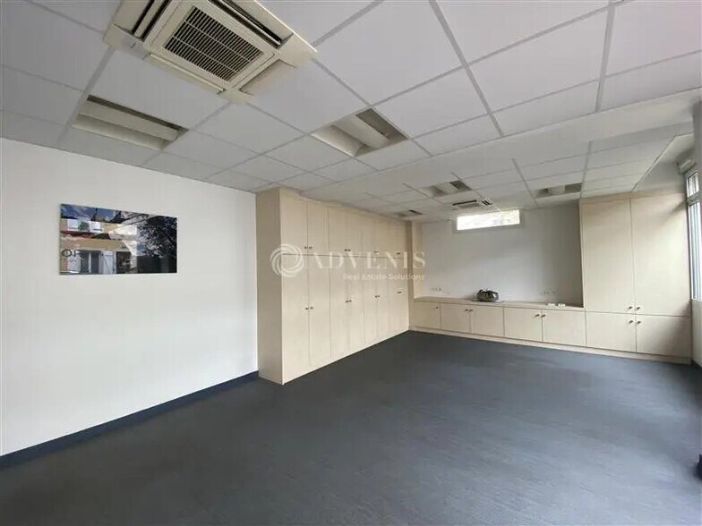 Bureau dans Montrouge à louer - Photo de l’immeuble – Image 2 sur 6