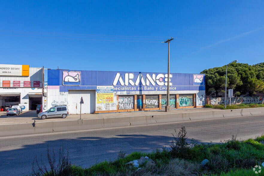 Paseo John Lennon, 27, Getafe, Madrid à vendre - Photo principale – Image 1 sur 6