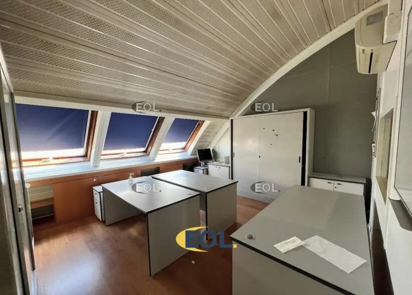 Bureau dans Saint-Ouen-sur-Seine à louer - Photo de l’immeuble – Image 3 sur 16