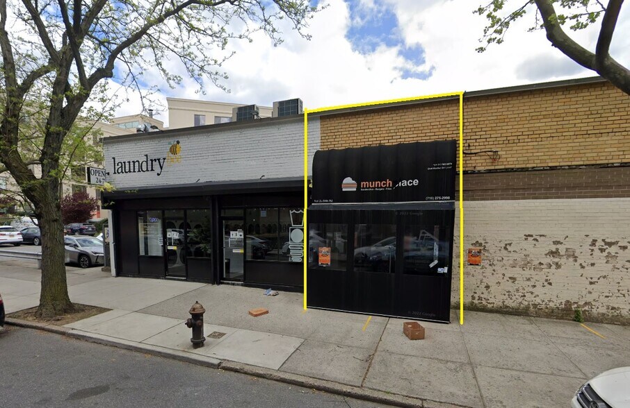64-02-64-22 108th St, Flushing, NY à louer - Photo de l’immeuble – Image 3 sur 3