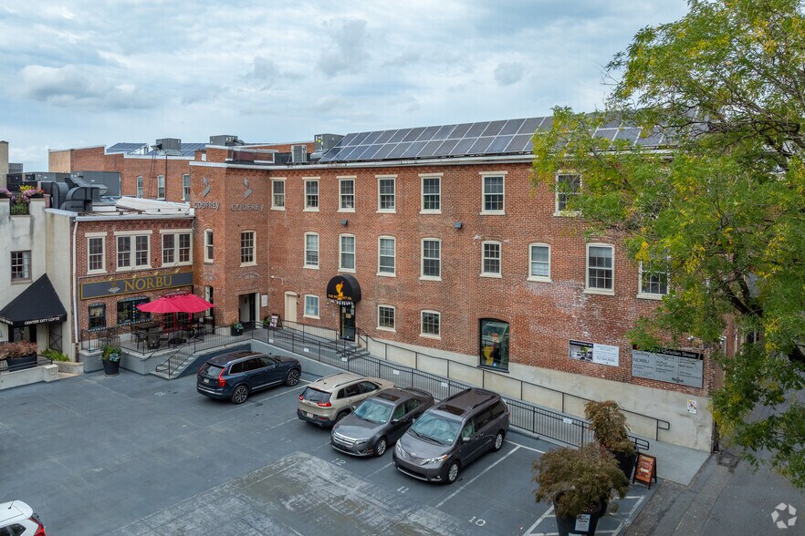 47-49 N Christian St, Lancaster, PA à louer - Photo de l’immeuble – Image 3 sur 4