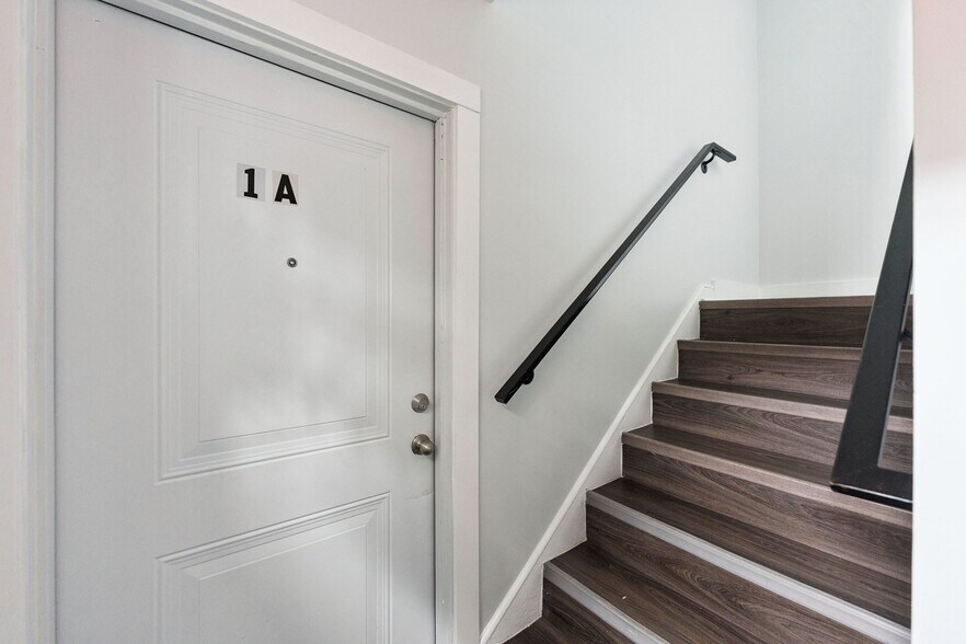 2822 28th St SE, Washington, DC à vendre - Photo de l’immeuble – Image 2 sur 55