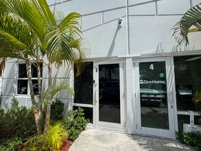 4005 NW 114th Ave, Doral, FL à louer Photo intérieure– Image 1 sur 14
